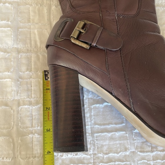 Vintage Nine West Leather size 9 tall boots 4 inch heel inside zipper buckle - Picture 2 of 8